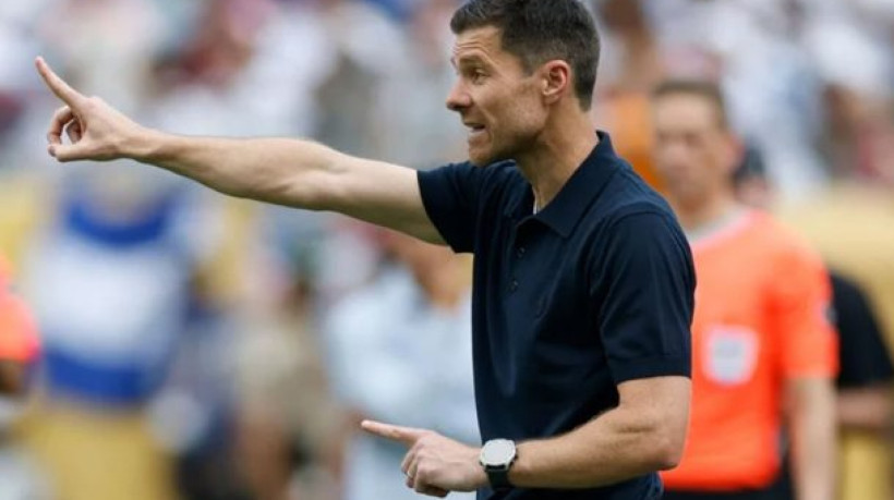 Técnico do Real Madrid confirma ativação do protocolo da Fifa e cobra medidas: 'Não há espaço para esse tipo de comportamento'