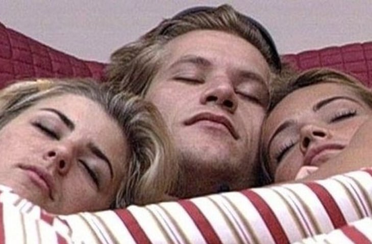 Outro vencedor que também ficou famoso por viver um romance em sua edição foi Diego Alemão, do BBB7. No certame, ele formou um triângulo amoroso com Fani Pacheco e Íris Stefanelli, que caiu nas graças do público e rendeu barracos e boas risadas.