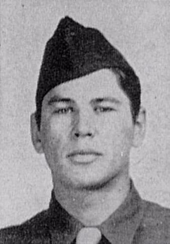 Charles Bronson - O ator americano foi artilheiro de Cauda e instrutor de tiro. Participou de 25 missões e foi condecorado por bravura. 