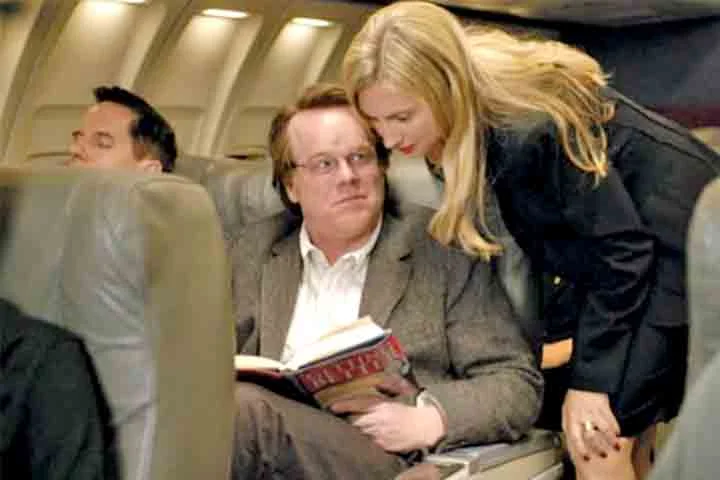 Este filme, portanto, exige um envolvimento ativo do espectador, que precisa decifrar os símbolos e interpretar as múltiplas camadas da narrativa. 