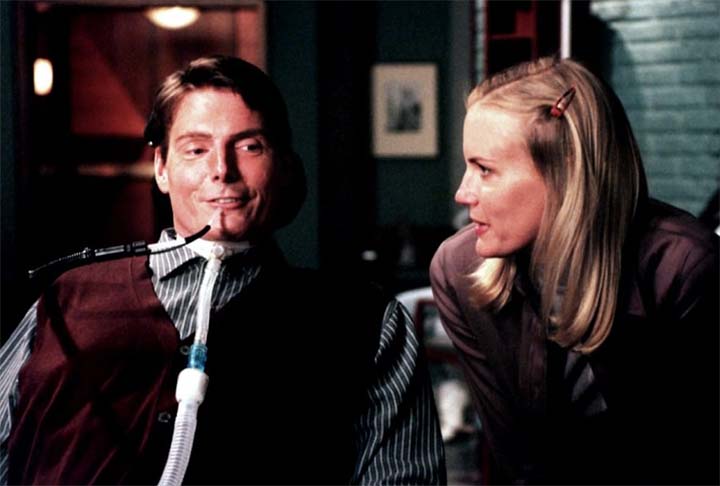 Em sua vida cinematográfica, o ator recebeu um Screen Actors Guild Award e uma indicação ao Globo de Ouro pelo seu desempenho no telefilme Janela Indiscreta(1998), remake do clássico de mesmo nome, lançado em 1954.