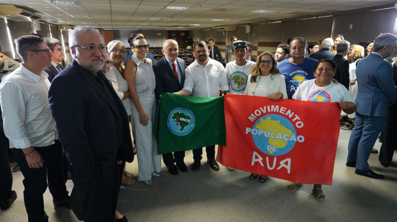 Assinatura do Ato Conjunto do PopRuaJud   