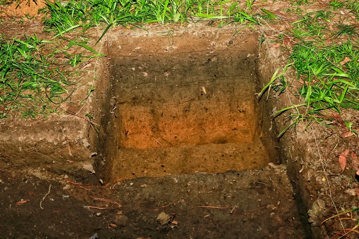[...] Existem provas de ocupação Ameríndia na área da pesquisa, como o antigo sítio cemitério ameríndio escavado em 1947, durante construção da residência do governador, detalhou o historiador do colegiado de História da Unifap, Edinaldo Nunes Filho.