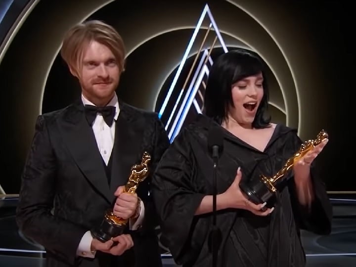 Eilish e seu irmão Finneas conquistaram pela segunda vez a estatueta mais desejada do mundo do cinema graças à música “What Was I Made For?”, feita para o filme Barbie (2023).