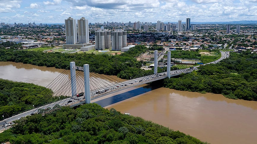 O Mato Grosso seria dividido em três: Araguaia, Mato Grosso e Mato Grosso do Norte. O argumento para a separação é que o estado é grande demais e algumas cidades ficam a 1.000 km da capital Cuiabá.