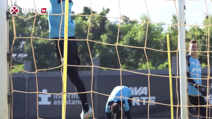 Vasco continua treinando firme para retorno aos jogos