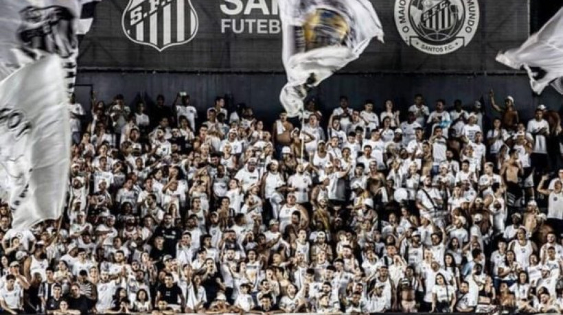 Peixe está sob ameaça de transfer ban por pendência na negociação por João Basso e recebe críticas em Portugal pela falta de pagamento 