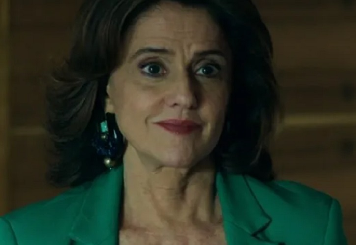 A interpretação cativante de Marieta nessa comédia familiar a tornou um ícone da televisão brasileira. Ela continuou a brilhar em novelas, incluindo Verdades Secretas (2015) e O Outro Lado do Paraíso (2017), ambas de Walcyr Carrasco.