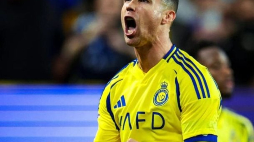 Jogador e Al Nassr renovaram vínculo até 2027; Contrato prevê funcionários particulares para português