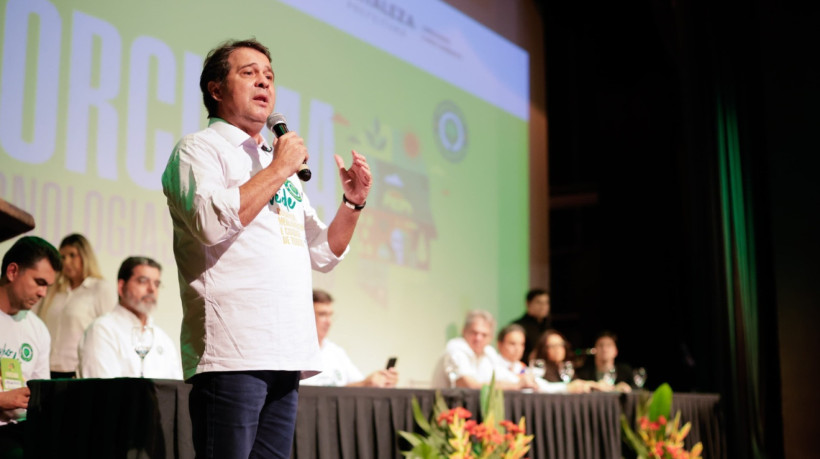 Prefeito de Fortaleza durante Fórum de Mudanças Climáticas no Cuca Mondubim