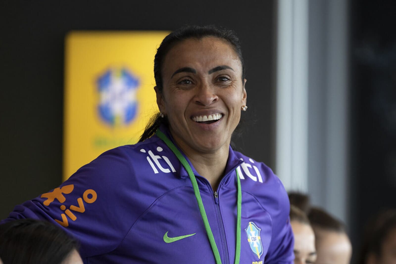 Futebol feminino - Com a conquista da medalha de prata nos Jogos de Paris, em 2024, Marta tornou-se a recordista brasileira de pódios na modalidade, com três. Ela já havia sido vice-campeã em Atenas-2004 e Pequim-2008.
