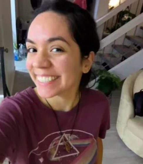 A norte-americana Janelle Banda, de 32 anos, despencou 120 metros enquanto fazia uma trilha.