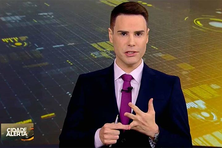 Demitido da Record no início de 2025, Luiz Bacci seguiu um novo caminho na carreira, agora no SBT. Por outro lado, sua saída do Cidade Alerta chamou a atenção e causou surpresa no público, visto que comandava a atração desde 2017.