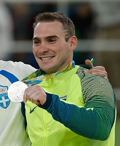 Ginástica artística - A primeira medalha de ouro do Brasil na modalidade foi de Arthur Zanetti, nas argolas, em Londres-2012. 