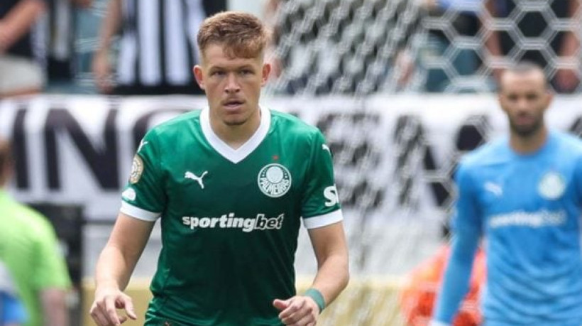 Defensor explica jogada em que levou a cabeça ao gramado para evitar o gol do Botafogo, no triunfo alviverde pelo Mundial de Clubes