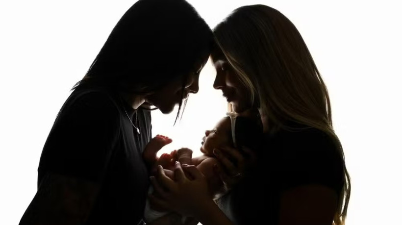 Foto inédita publicada por Ludmilla no Dia do Orgulho