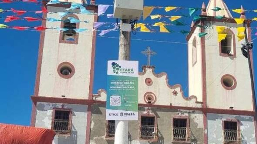 Os pontos de internet gratuita estão instalados em espaços públicos de 101 cidades do Ceará