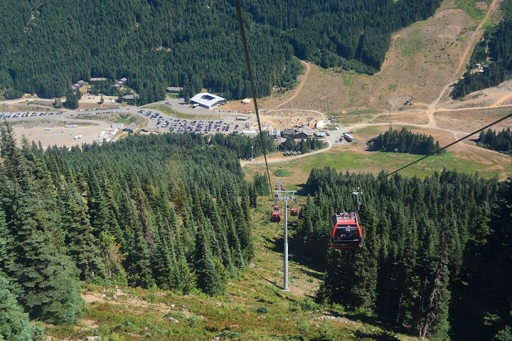 A região começou como uma pequena estação de esqui nos anos 1960 e hoje é um dos destinos mais populares do Noroeste dos EUA.