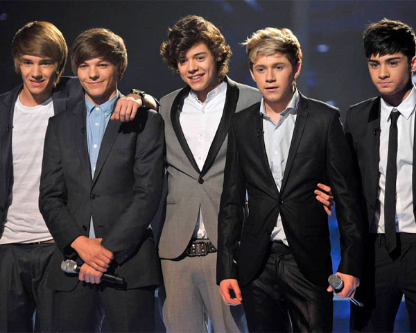 Com o grupo, Zayn lançou quatro álbuns de estúdio: Up All Night (2011), Take Me Home (2012), Midnight Memories (2013) e Four (2014). 