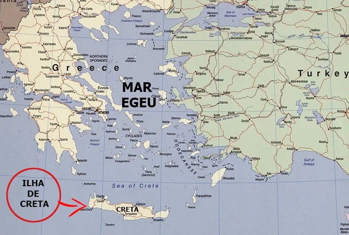 Creta fica no sul do mar Egeu. É a quinta maior ilha do Mediterrâneo e a segunda maior do Mediterrâneo Oriental. E um dos locais onde há escavações arqueológicas no país. 