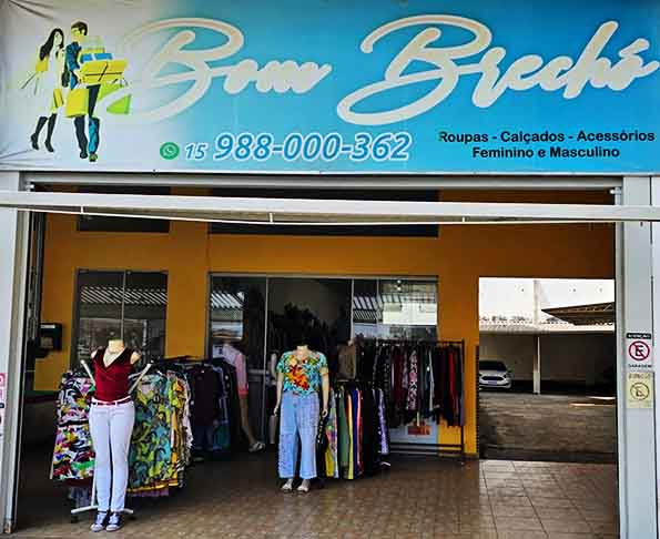 Deixá-las, em seguida, de molho em uma tigela separada de água quente (não fervente) com detergente antibacteriano.