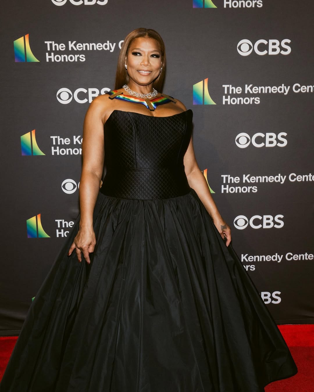 Queen Latifah (18 de março de 1970) - Rapper, atriz, compositora e cantora norte-americana, ela recebeu vários prêmios. Entre eles, um Grammy, um Emmy, um Globo de Ouro, três Screen Actors Guild Awards, dois NAACP Image Awards, e uma indicação ao Oscar de Melhor Atriz Coadjuvante.