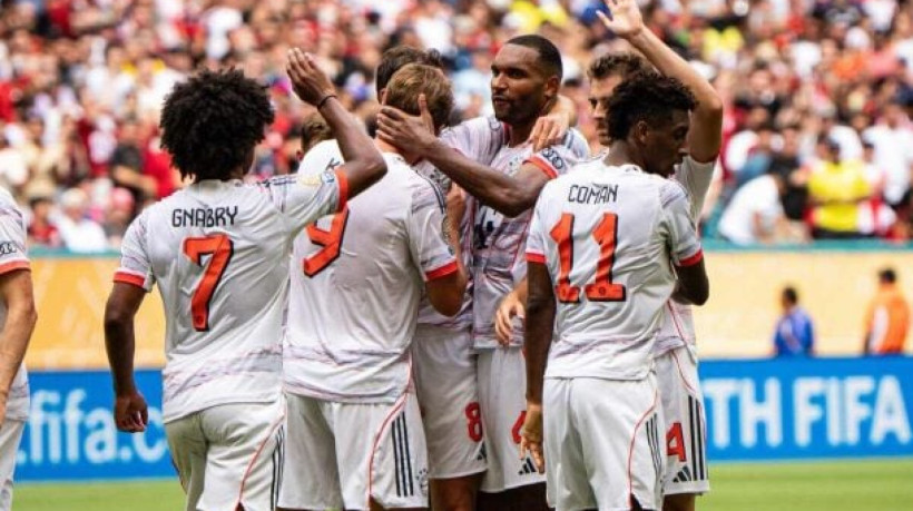 Nervoso e errando demais na defesa, Fla cede gols e vê Bávaros vencerem por 4 a 2 e passarem às quartas de final