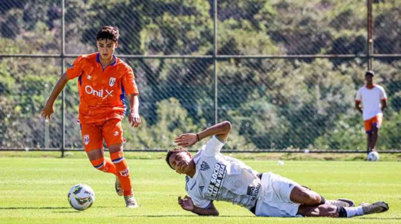Partida foi válida pela 8ª rodada do Campeonato Mineiro Sub-15 e confirmou bom momento da equipe de Contagem