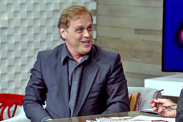 Guilherme está no ar no Vale a Pena Ver de Novo. A novela A Viagem (1994) revive o grande sucesso da autora Ivani Ribeiro, que consagrou o ator, intérprete de Alexandre. Atualmente, o artista leva um estilo de vida tranquilo no Rio de Janeiro, sem funcionários fixos em sua residência.