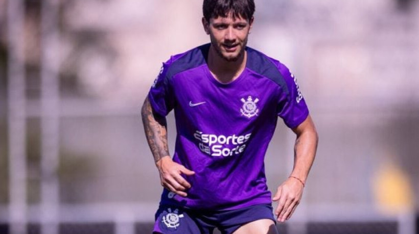 Preparadores físicos do Timão concederam entrevista coletiva nesta segunda-feira (30/6) e explicaram a situação dos dois jogadores