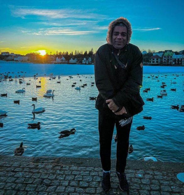 Eu sinto essa responsabilidade do que é levar o nome do Brasil nessa busca pelo recorde. Agora, quando alguém pesquisa quem foi o homem mais rápido a dar a volta ao mundo, vê que o recorde é de um brasileiro, disse.