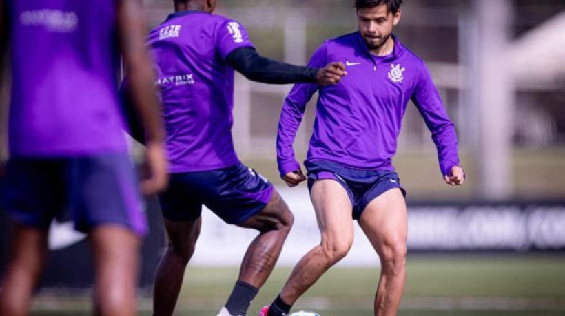 Gustavo Henrique, Matheus Bidu, Angileri e Romero tÊm vínculo com o Timão até 31 de dezembro deste ano e já podem negociar com outros clubes