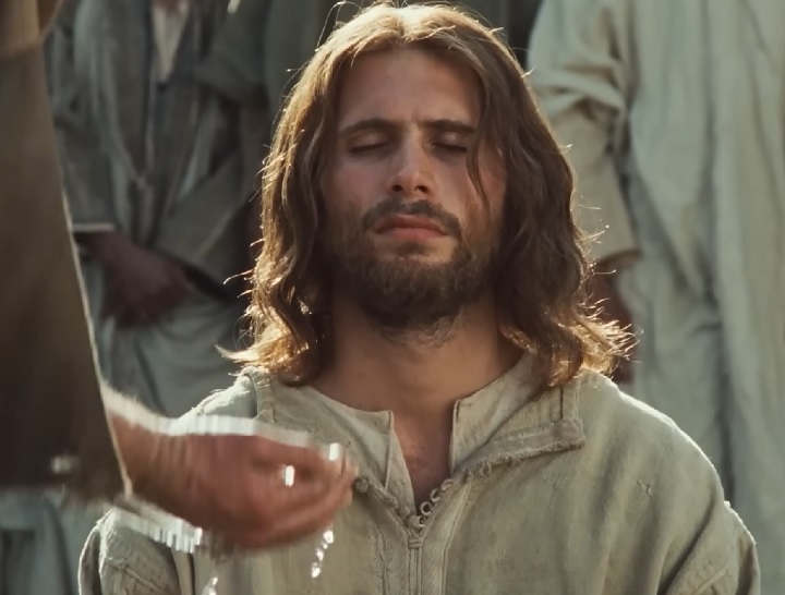Jeremy Sisto, em Jesus (1999): A minissérie é mais uma que apresenta uma abordagem dramática da vida de Jesus, desde seu nascimento até sua crucificação e ressurreição.