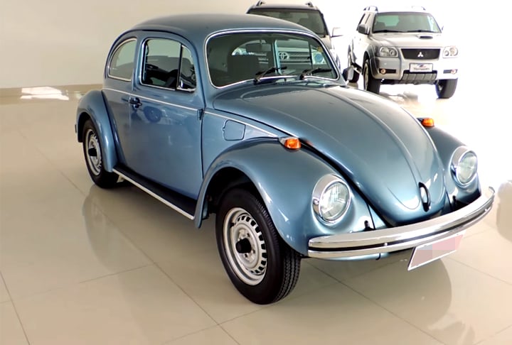 No Brasil, o Fusca deixou de ser produzido duas vezes. Em 1986, a Volkswagen alegou que o modelo estava obsoleto e que não atendia mais às exigências do mercado. 