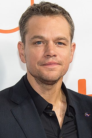 O ator americano Matt Damon declarou que deixou de ter gosto por cigarros após se submeter à hipnose. Depois de três sessões do tratamento, ele disse que conseguiu largar o vício que já durava 16 anos.
