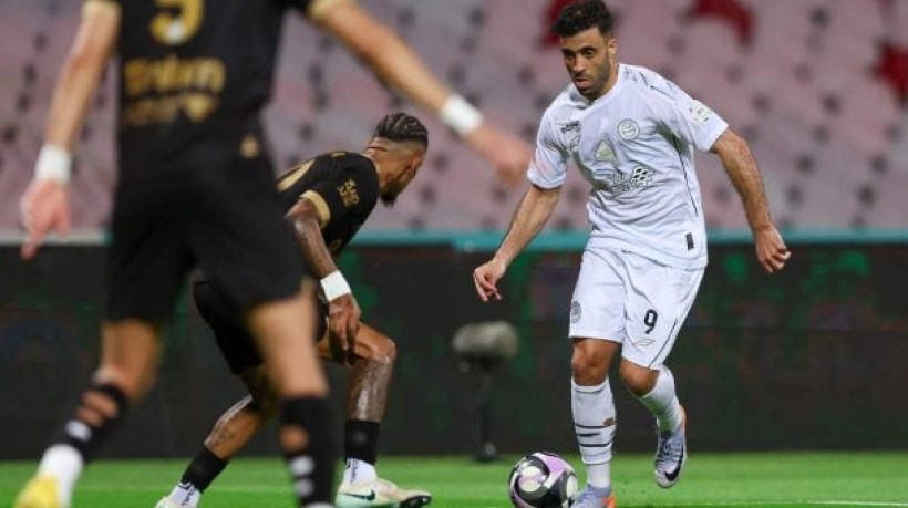 Atacante de 34 anos chega por empréstimo junto ao Al-Shabab; marroquino é o terceiro maior artilheiro da história da Liga Saudita