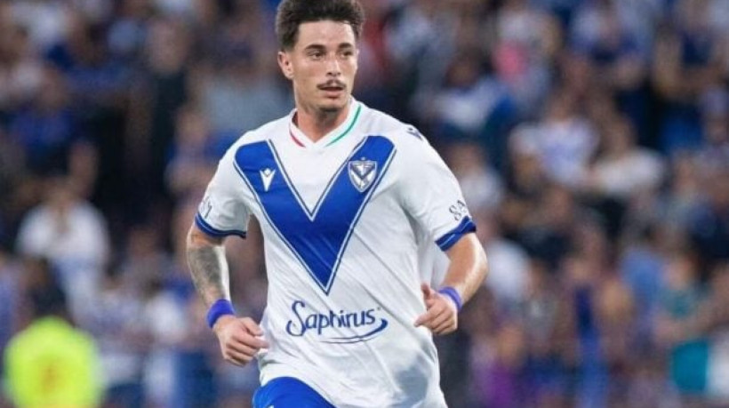 Zagueiro do Vélez Sarsfield não vem tendo ofertas consideradas ruins e já manifestou desejo em defender o time mineiro