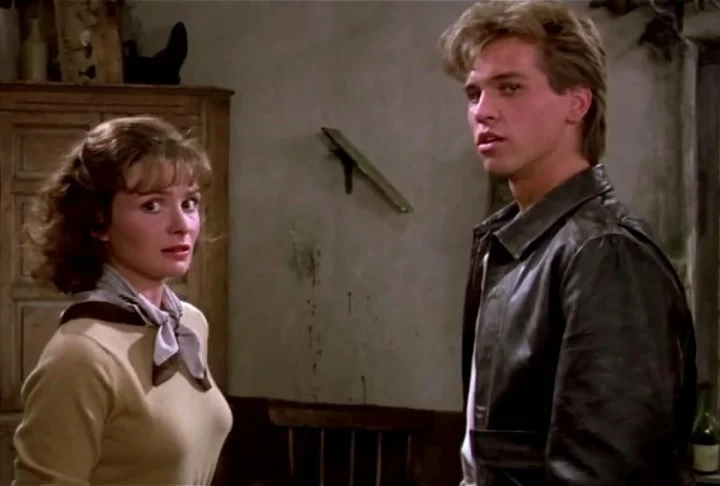 Seus primeiros papéis foram nos filmes Top Secret!: Superconfidencial (1984 - foto), uma comédia de espionagem, e Academia de Gênios (1985), sobre jovens gênios da tecnologia.