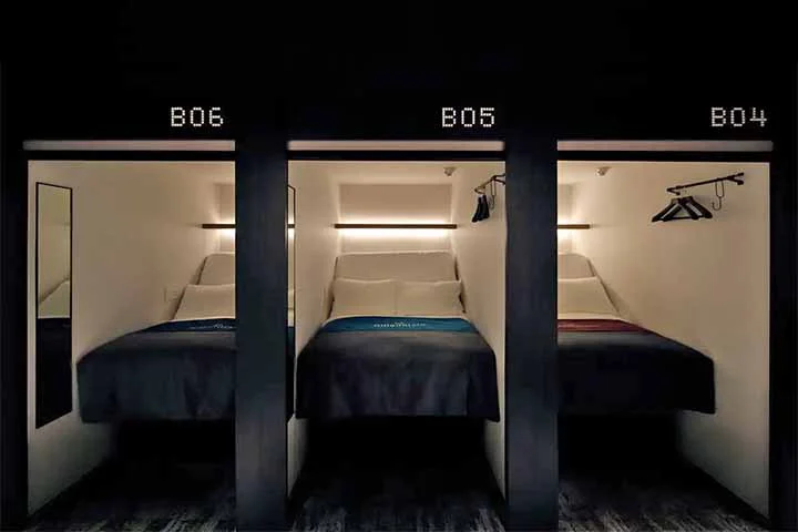 O aumento do turismo no Japão, impulsionado pelo iene fraco, fez com que o país registrasse um recorde de 36,8 milhões de visitantes estrangeiros em 2024.
