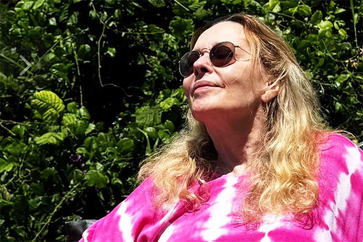 “Ela (Globo) se apossou dos meus sucessos antigos e segue lucrando com eles”, declarou Maria Zilda. A atriz pontuou que as principais novelas em que atuou foram ao ar originalmente em época que não havia streaming ou TV paga. 