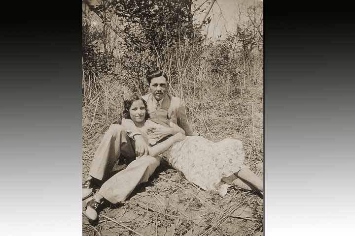 Ao longo da sua vida, Bonnie casou-se em setembro de 1926, aos quinze anos, com Roy Thornton. Ele, por sua vez, foi condenado a cinco anos de prisão por roubo, algo que concretizou o fim do relacionamento, mesmo que não de forma oficial. 