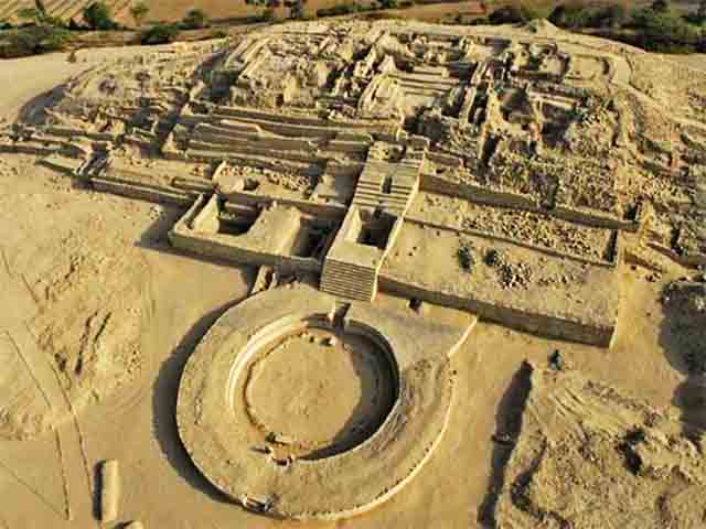 A estrutura foi identificada no assentamento urbano de Chupacigarro, na região norte de Lima, no Peru. 
