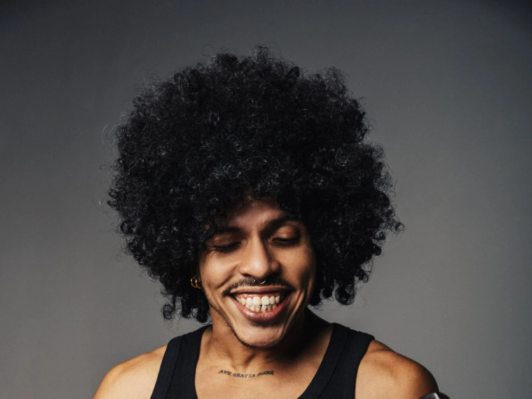 Confira o que fazer em Fortaleza nesta sexta, 22 de novembro (22/11/2025). Veja opções de festas e shows em diversos bairros da capital cearense
