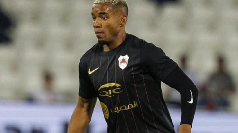 Diretor executivo, contratado em junho, fecha primeiro reforço desde sua chegada; volante já era conhecido do português