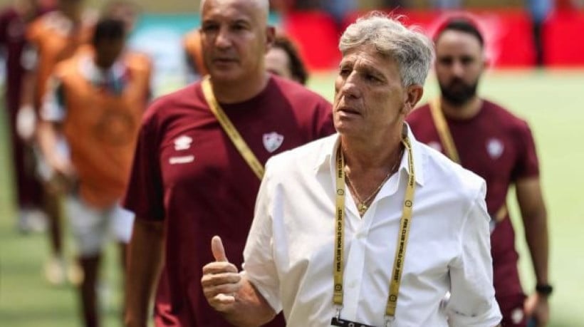 Técnico faz com que o 'famoso DVD' dê lugar a um tom mais sério, focado nas questões táticas e estudioso nas análises dos adversários 