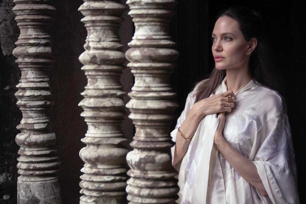 Além do Oscar que ganhou por “Garota Interrompida”, Angelina já concorreu a diversos prêmios e conquistou vários deles. Foram 97 indicações e 47 vitórias em cerimônias diversas, como três Globos de Ouro e dois Screen Actors Guild Awards. 