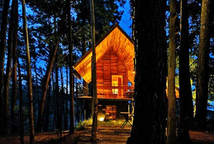 Além do glamping, há diversos outros estilos de acomodação de campo que fazem sucesso mundo afora e que vem conquistando cada vez mais adeptos no Brasil; conheça!