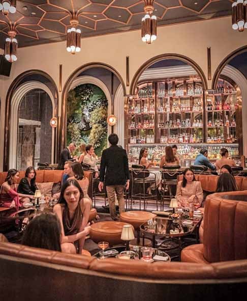 De Bangkok, Tailândia, vem o 13º melhor bar do mundo. O BKK Social Club fica localizado dentro do Four Seasons Hotel.