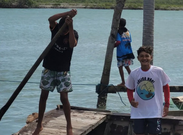 Além da competição com os barcos, os moradores também costumam fazer serestas e bingos, para ajudar na premiação 