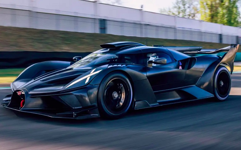 Eles se desgastam rapidamente devido à força de sucção gerada pelo carro, que o mantém colado ao solo em alta velocidade.